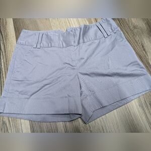 Express Womens Mid Rise Gray Shorts Size 4